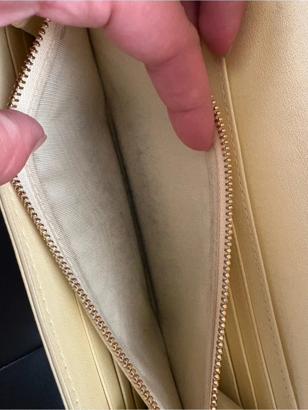 Christian Dior Cannage leather long wallet on chain in pale yellow - Picture 7 of 9